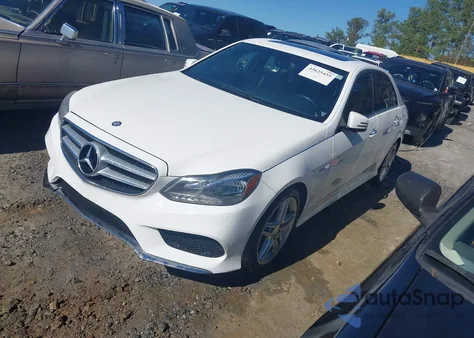 2014 Mercedes-Benz E 350 4Matic z USA, uszkodzony, nr VIN WDDHF8JB7EA886485